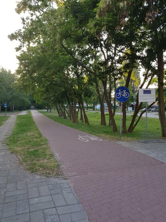 Nocleg Blisko Kolejki Ubb De - Parking - 10Min Do Plazy Świnoujście Exterior foto